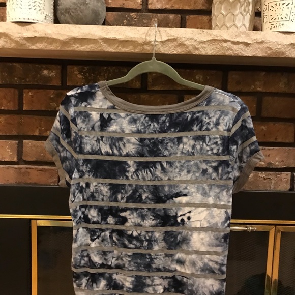 Patterned T-Shirt! - Picture 3 of 5